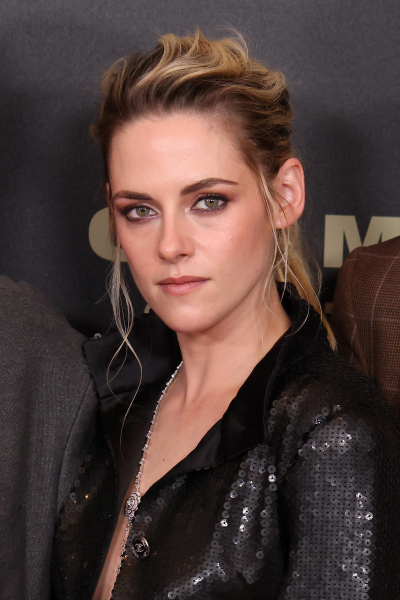 Kristen Stewart’s New Micro-Fringe Gets An A+ From Us